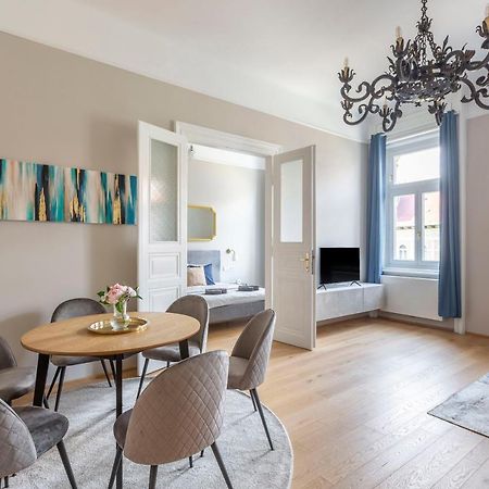 Luxury Elizabeth Residence next to the New York Café Budapest Exterior foto