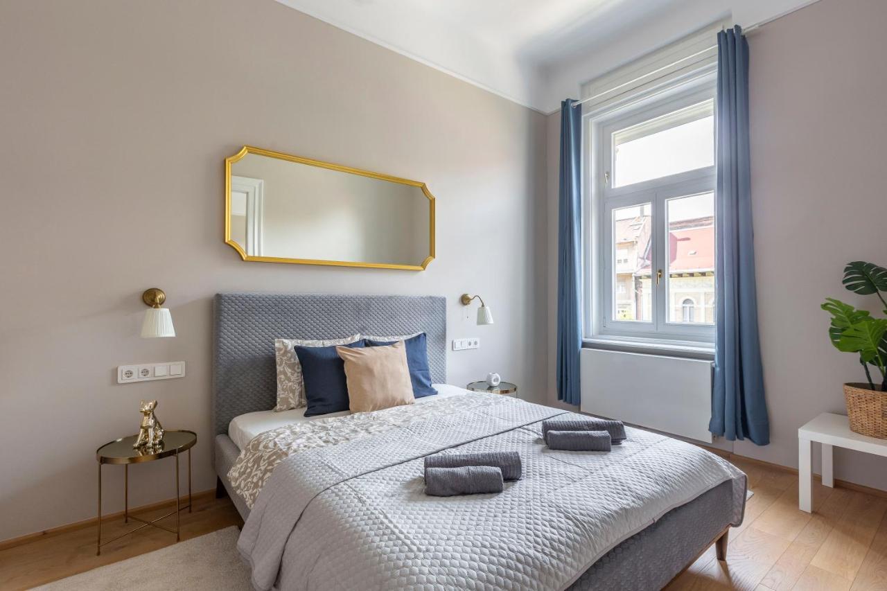 Luxury Elizabeth Residence next to the New York Café Budapest Exterior foto