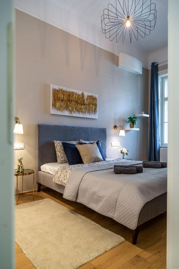 Luxury Elizabeth Residence next to the New York Café Budapest Exterior foto
